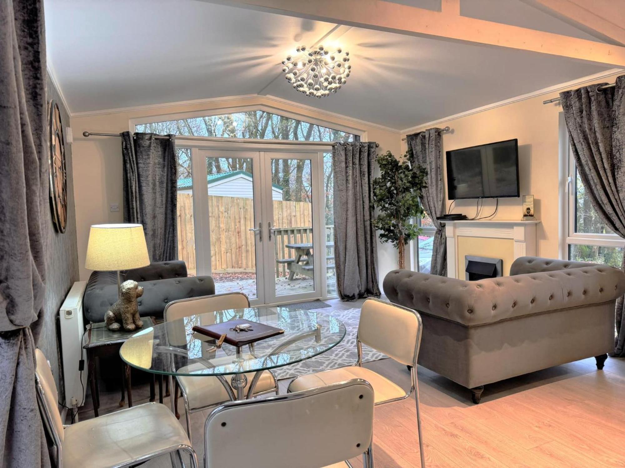 Welsh Villa-Hot Tub-Tenby-Carmarthen-Forestsetting Exterior foto